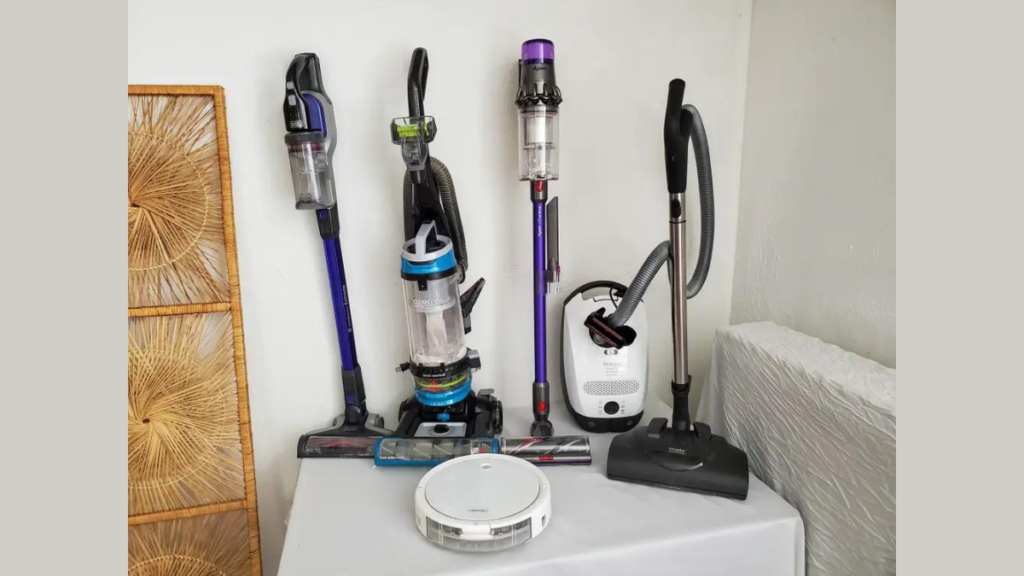 The Best Pet Hair Vacuums – Powerful and Easy to Maneuver! (Fall 2022)